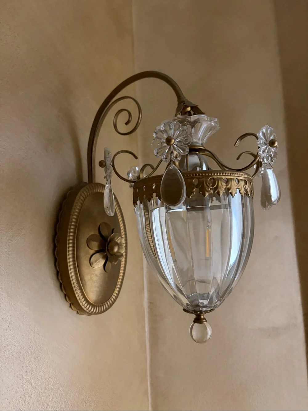 Brass & Clear Crystal Wall Sconce - Elegant Floral Accent